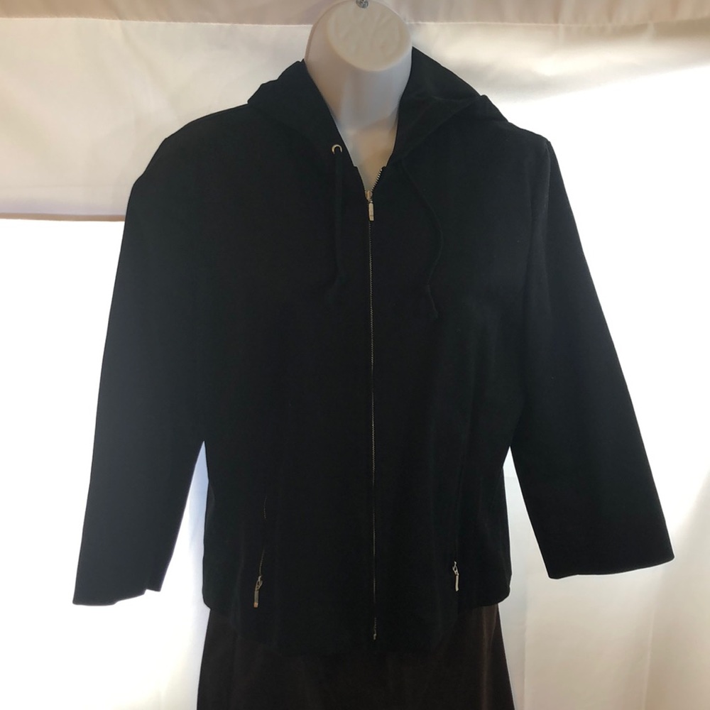 Ann Taylor M black jacket w/hood & pockets.